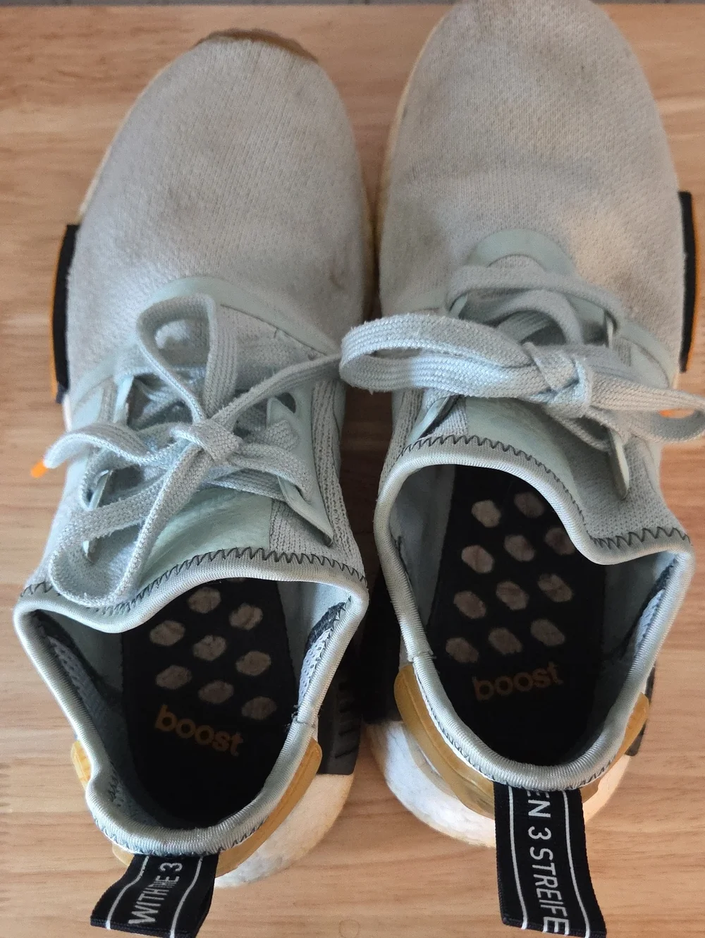 Adidas Womens Nmd-R1 Sneakers Vapour Green Gold 7